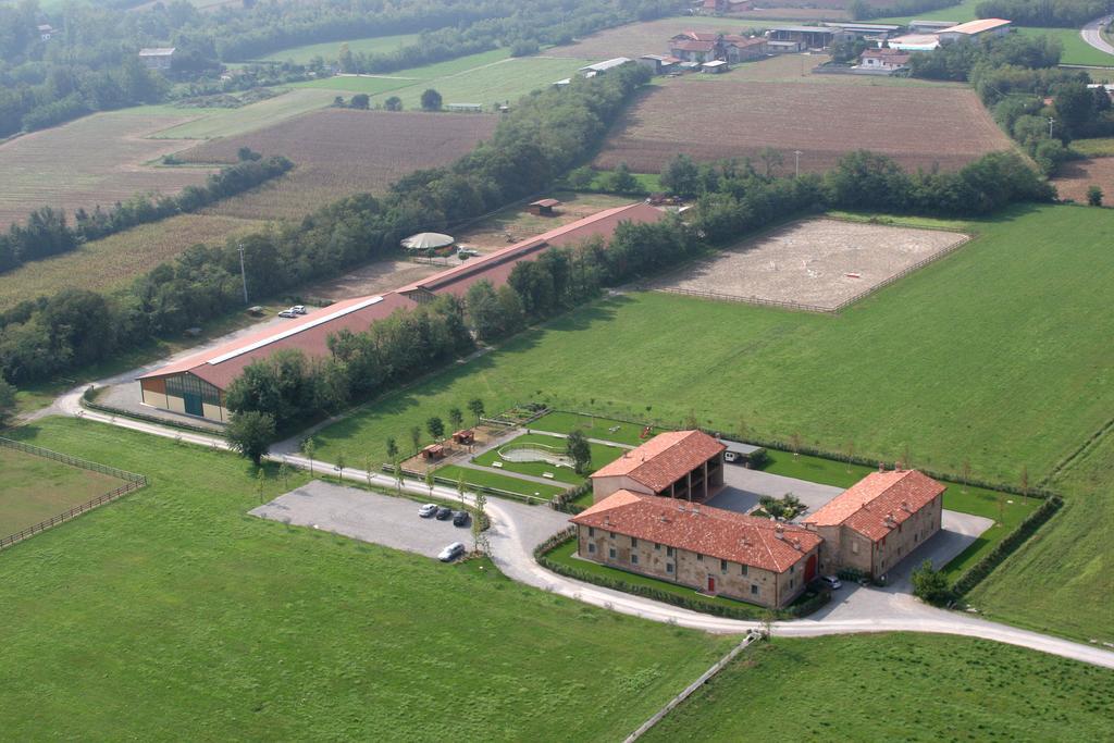 Agriturismo Ca Del Lupo Pallazzolo sullʼOglio エクステリア 写真