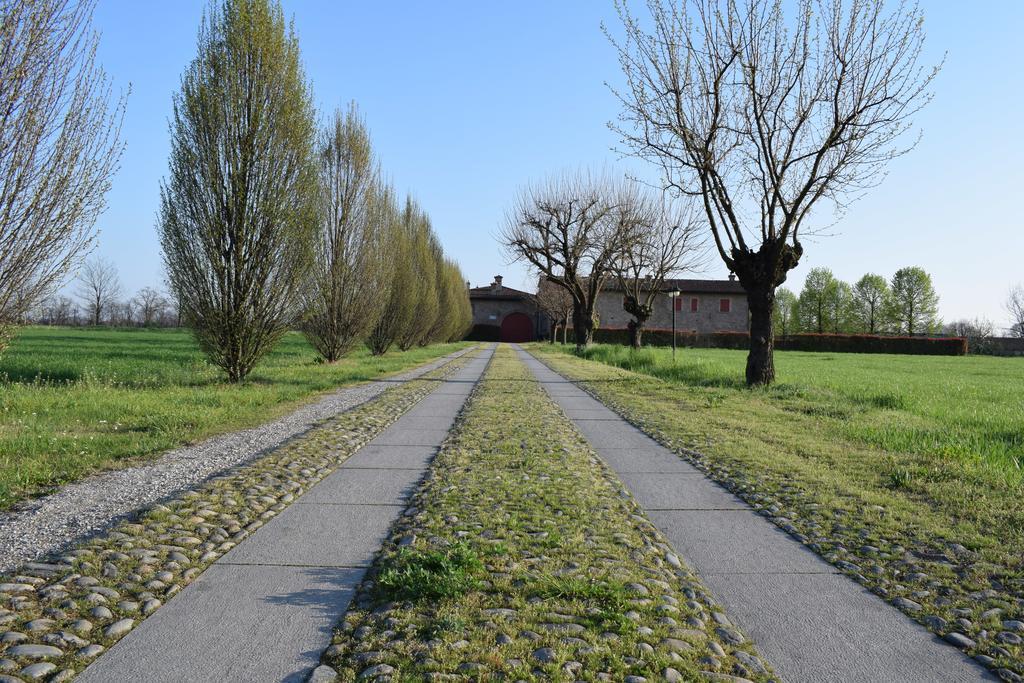 Agriturismo Ca Del Lupo Pallazzolo sullʼOglio エクステリア 写真